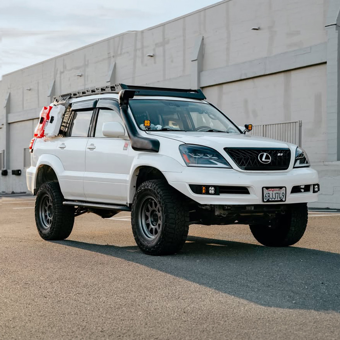 Customer photo of Roof Rack | Evolution Series | Lexus GX470 (03-09)